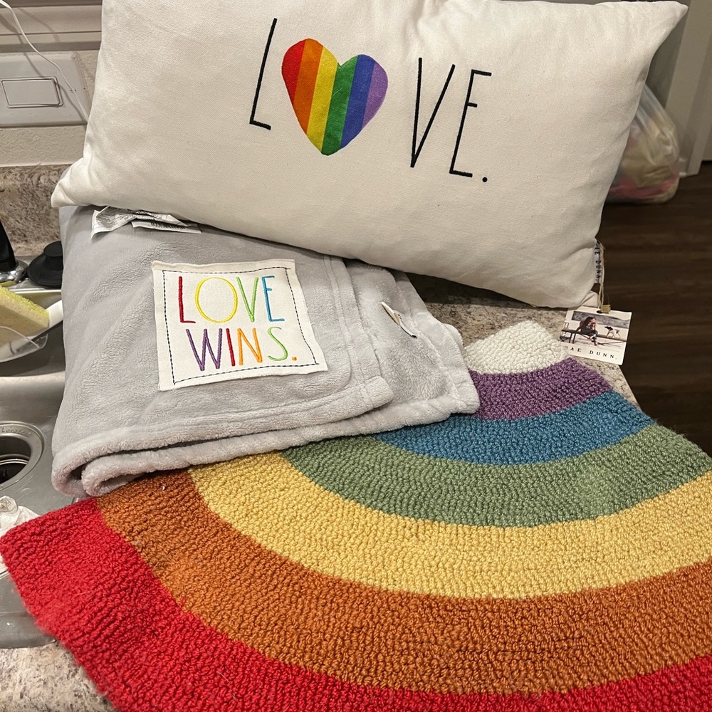 NWT Rae Dunn Love Pillow, NWOT Rae Dunn blanket, rainbow rug